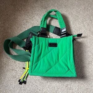 Saint & Sofia Kelly Green Quilted Crossbody Tote Bag